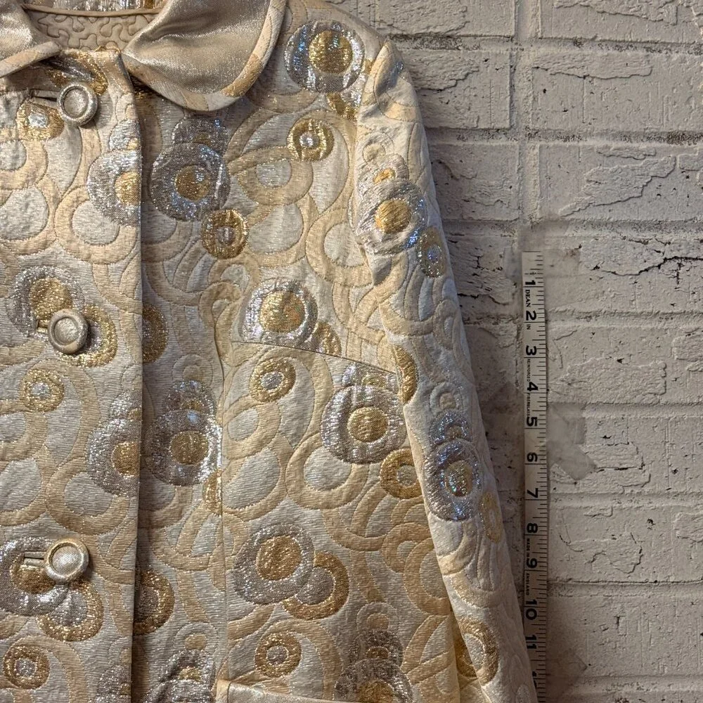 Royal India Tailors Metallic Gold & Silver Brocade Coat β Vintage Mod Glam β - Picture 3 of 11